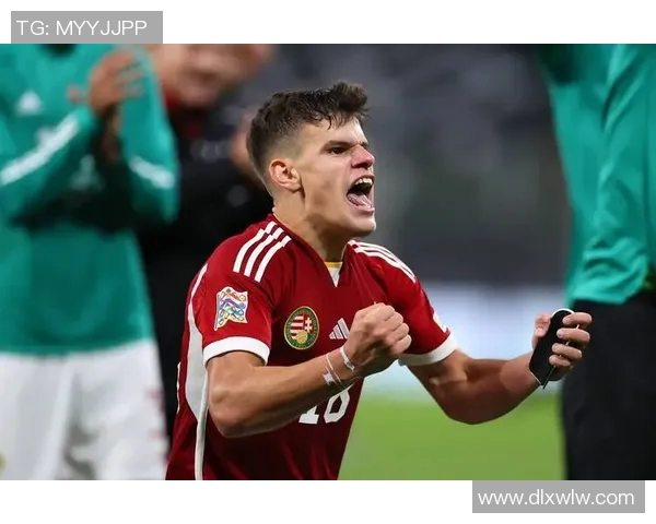 23岁新星接棒曼联救火计划拉爵决策年轻化放弃大马丁因超龄问题